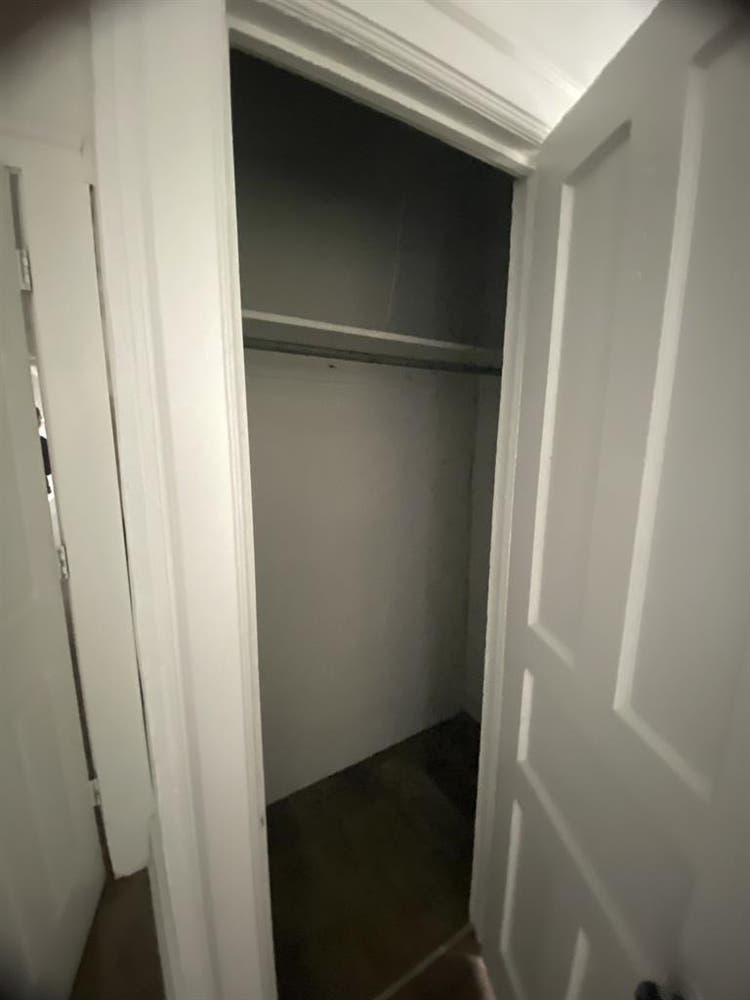 Need Roommate ASAP (women only)
