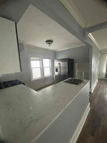 Need Roommate ASAP (women only)