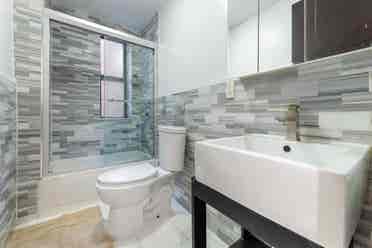 Furnished Sublet Near Central Park