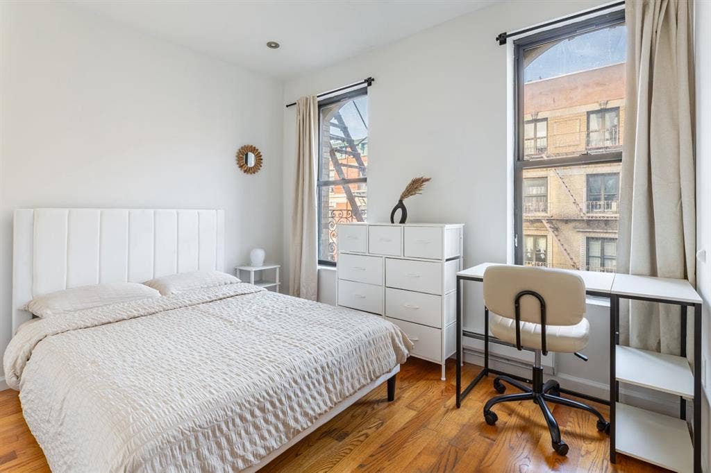 Furnished Sublet Near Central Park