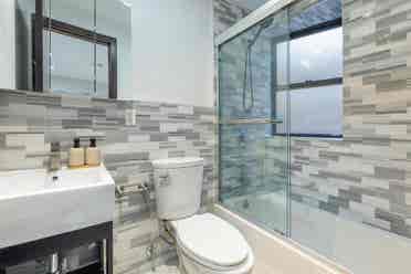 Furnished Sublet Near Central Park