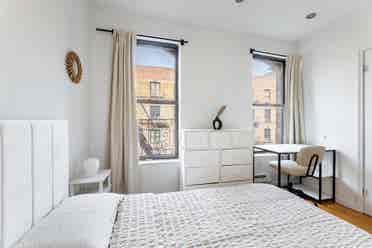 Furnished Sublet Near Central Park