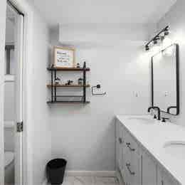 Private Room for Rent in DC