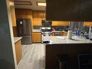 Room for Rent in Simi Valley!