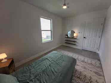 Room for rent. Utilities included!