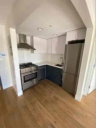 Long Island City (covid era lease)!