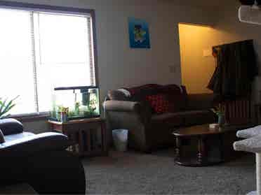 ROOM LISTING - LOOKING FOR ANYONE