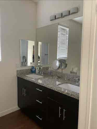 Needing roommate to fill double!