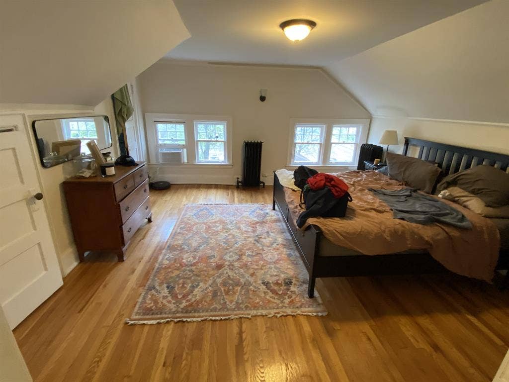 Big beautiful home in New Center