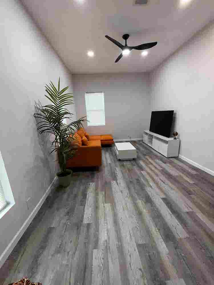 Loft W/Private BR,Bath,Living room