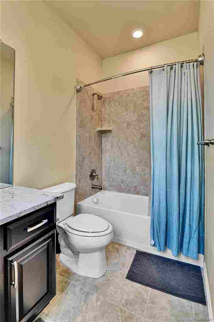 Furnished room with private bath