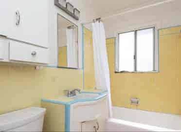 Suburb House available immediately