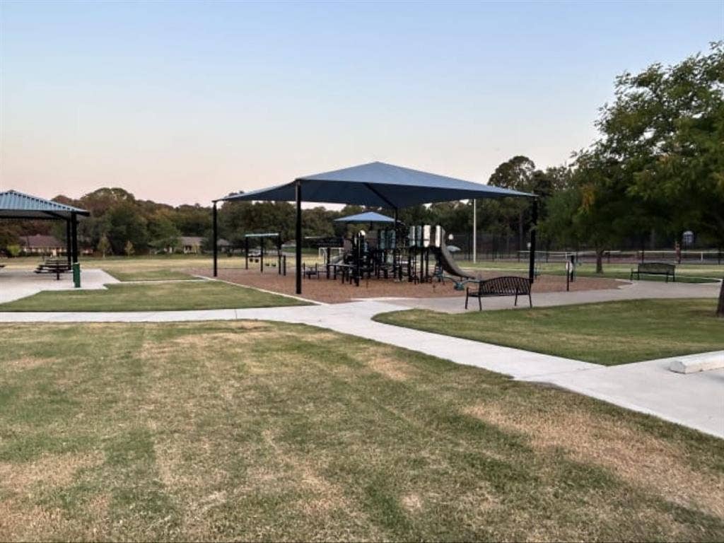 Stonegate Dr, Denton TX