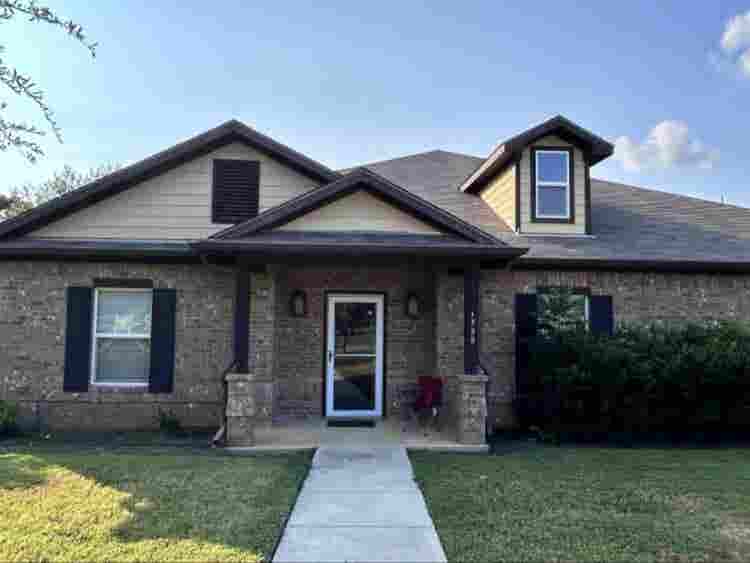 Stonegate Dr, Denton TX