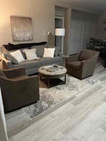 2 rooms for 1 bedroom price