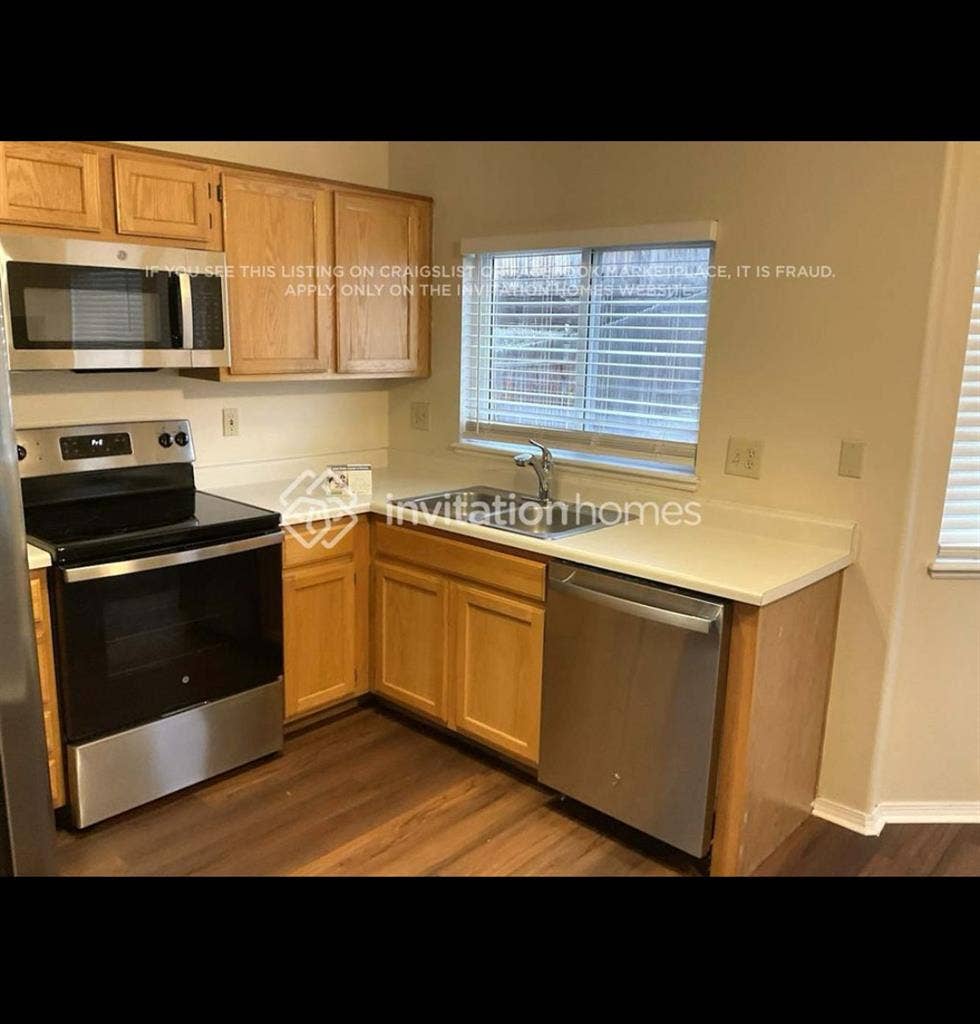 Room
available immediately