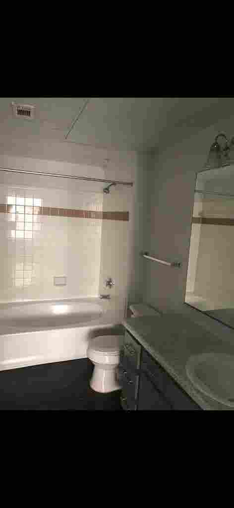 Looking for Female Roomate in B