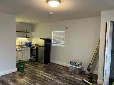 Studio- All Utilities included.