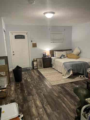 Studio- All Utilities included.