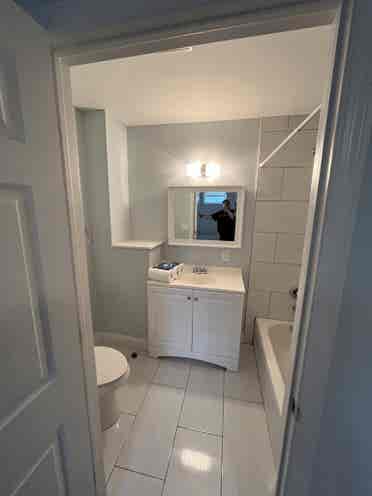 Studio- All Utilities included.