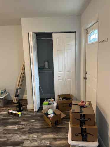 Studio- All Utilities included.