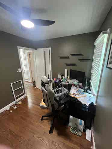 Cozy Room in Downtown Ferndale Home