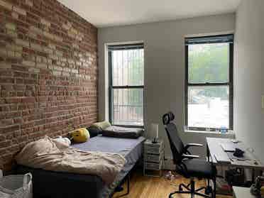 Large Private Room in Prospect Hts