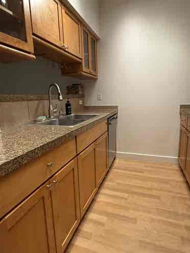 Beautiful Condo near UW Bothell