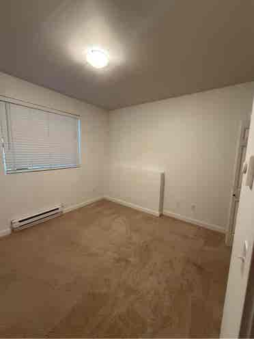 Beautiful Condo near UW Bothell