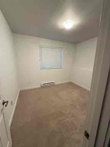 Beautiful Condo near UW Bothell
