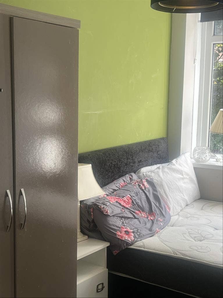 Room for rent