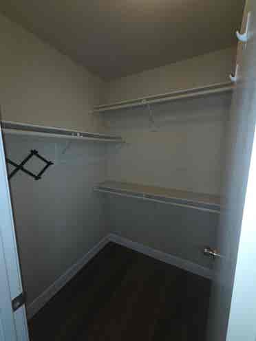 Room for Rent shared bathroom