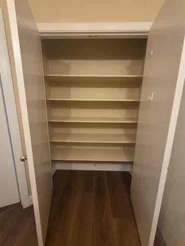 Room for Rent shared bathroom