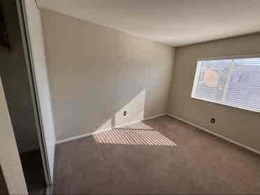 Room ready in Fontana!