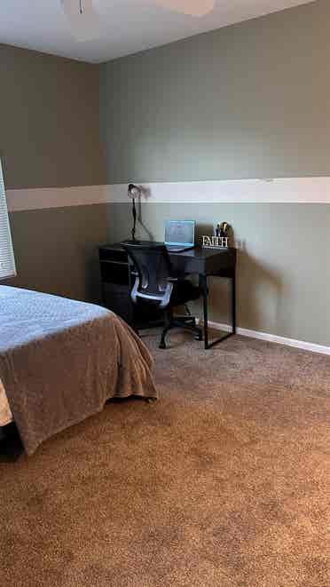 Move in for a few months only