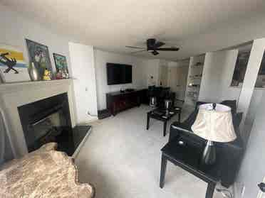 Room, bathroom,& living space 4rent
