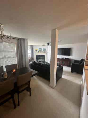 Room, bathroom,& living space 4rent