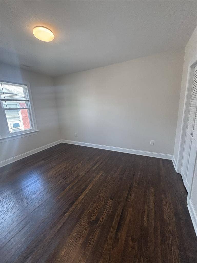 SHARED HOUSE IN STAMFORD
