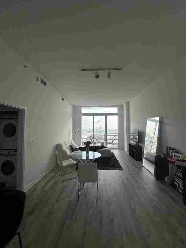 Room for Rent|Downtown Miami PH🌊🌃