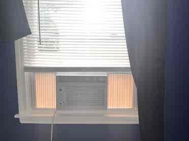 1 bedroom for rent in home