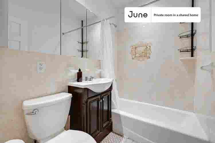2 BR in New York City