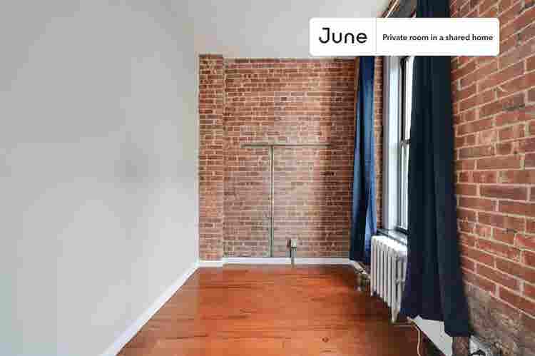 2 BR in New York City