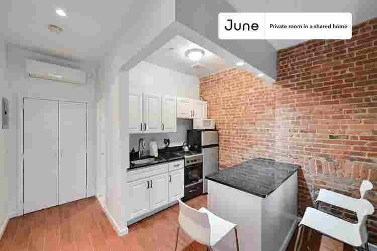 2 BR in New York City