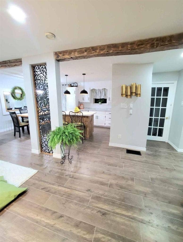 Furnished room for rent