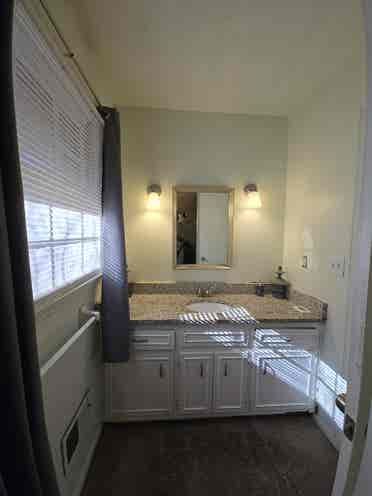 $ weekly private bathroom