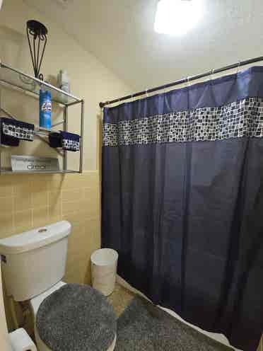 $ weekly private bathroom
