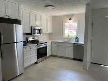 In need of a roommate!!