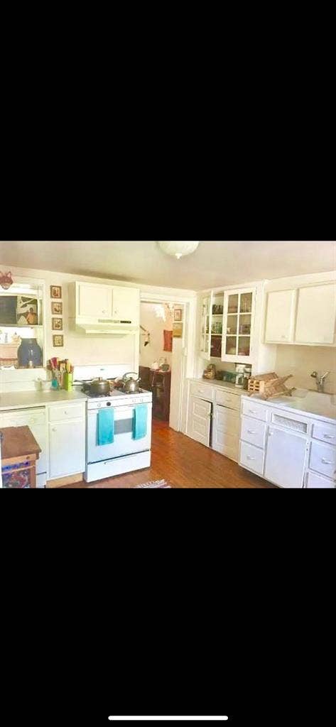 Room for rent in East Falls