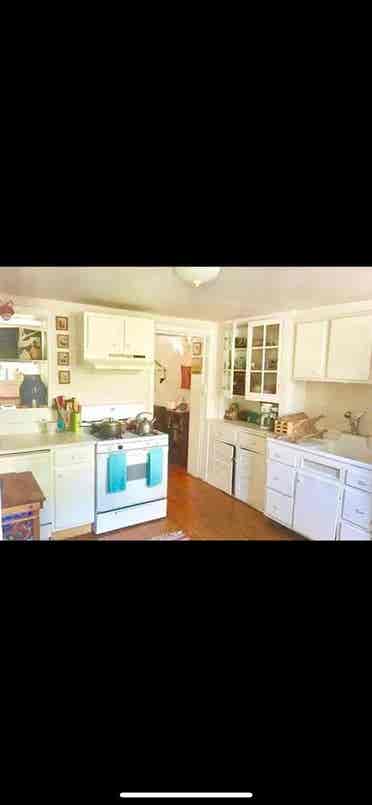 Room for rent in East Falls