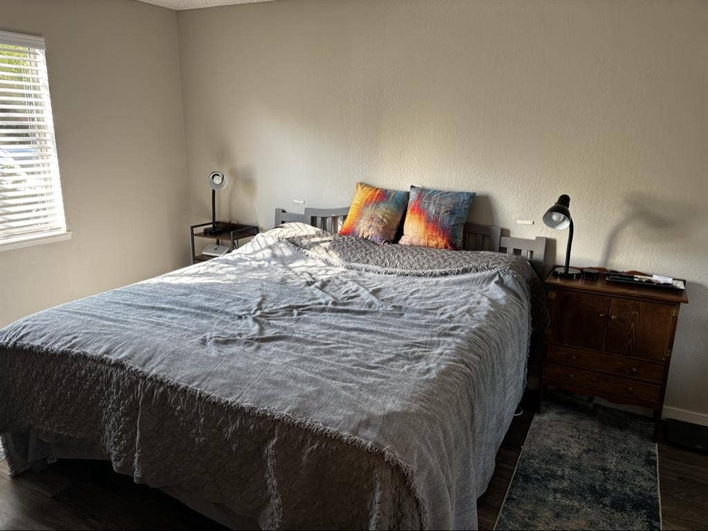 Roommate Wanted for 2 bedroom Ap